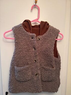 SHEIN Brown Sherpa Hooded Vest
